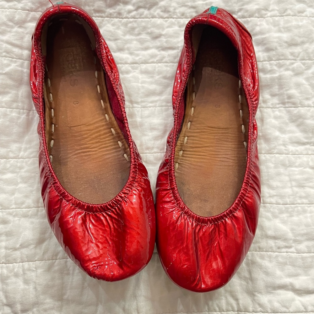 RARE Limited Edition Red Diamond Patent Tieks - Size 8